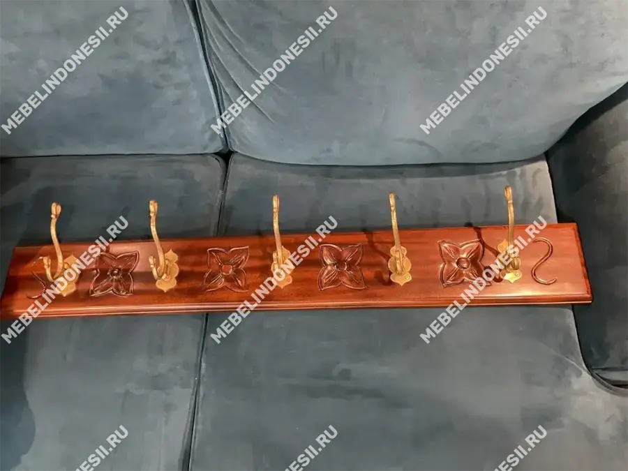 Вешалка настенная 100 см  